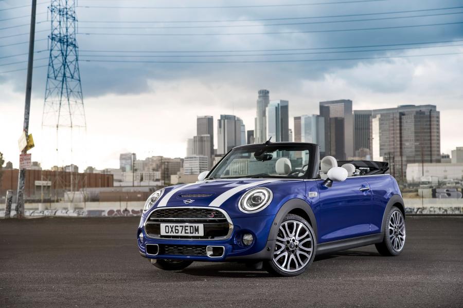  Mini Cooper S Cabrio (F57) 2018 года  (WW) (фото 134 из 222)